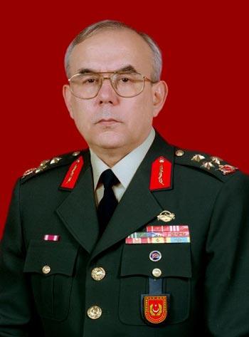 Jandarma Genel Komutanı Orgeneral Avni Atila ışık