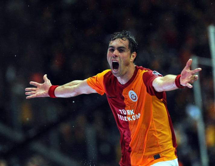 Bugün günlerden Galatasaray, yarın günlerden Galatasaray, sonra Galatasaray, sonra yine Galatasaray hep Galatasaray hep Galatasaray !
