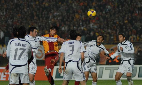 Galatasaray 3 dakikada bitirdi