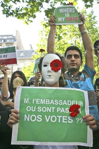 İran'da seçim sonrası sonuçları kabullenmeyen muhalifler sokaklara dökülürken, Fransa, Belçika, Almanya, Ukrayna ve Türkiye gibi ülkelerde eylemciler onlara destek verdi.