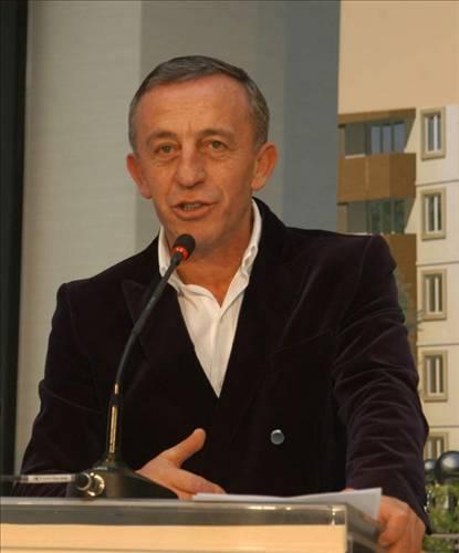<strong>Ali İbrahim Ağaoğlu</strong> (1,5 milyar-Ağaoğlu Şirketler Grubu)
