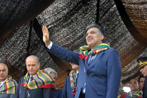 Cumhurbaşkanı Abdullah Gül, 727. Ertuğrul Gazi'yi Anma ve Söğüt Şenlikleri'ne katıldı