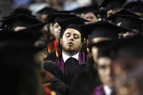 Amerikalılar 8.6 saat