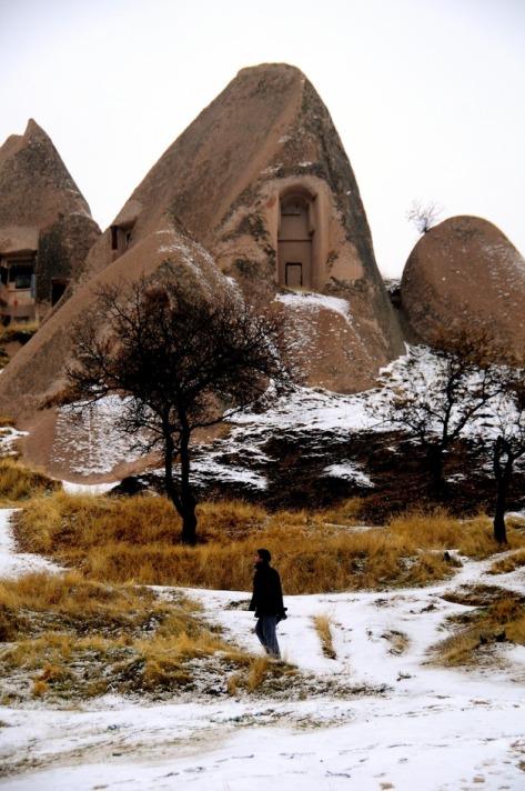 Bölgeyi ziyarete gelen fotoğraf tutkunları, peribacalarını fotoğraf karelerine yansıttı.