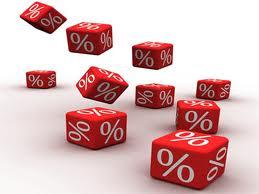 Birim fiyatları ve alışverişinizin toplam tutarını tekrar tekrar kontrol edin. Bazı siteler fiyatlarına KDV eklemeyebiliyor. Fiyatların döviz cinsinden olup olmadığını kontrol edin. Döviz cinsine ve nasıl bir kurla çarpıldığına dikkat edin. Toplam rakamda fark çıkıyorsa kargo bedeli ya da kredi kartı komisyonu gibi faktörlerden hangisinden oluştuğuna bakın.