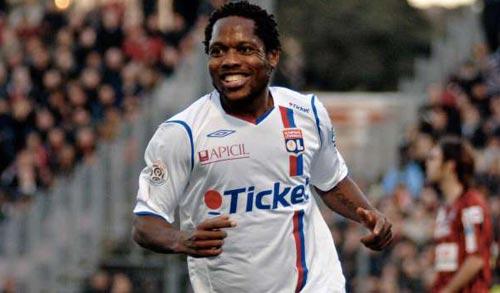 Jean II Makoun (Kamerun)          Lyon'dan Aston Villa'ya