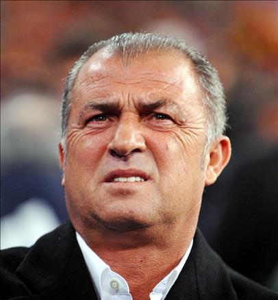 A Milli Takım, 2010 Dünya Kupası Avrupa Elemeleri 5. Grup'taki 5. maçında İspanya ile karşılaştı. Maçın ikinci yarısında gelen tek gol skoru da belirledi.