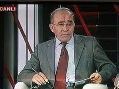 Fikret Bila: Merve Kavakçı olayı, cumhuriyet kurulduğundan ve laik içerik kazandıktan bu yana süregelen rejim karşıtı akımın yansımasıdır.
