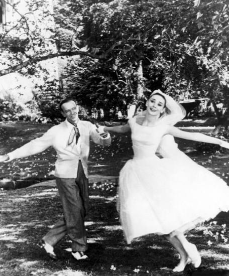Audrey Hepburn & Fred Astaire 'Funny Face' filminin setinde, 1957