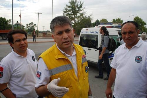 Konya'da ambulansla tren çarpıştı