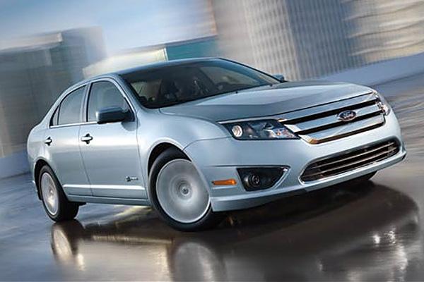 6. 2011 Ford Fusion Hybrid