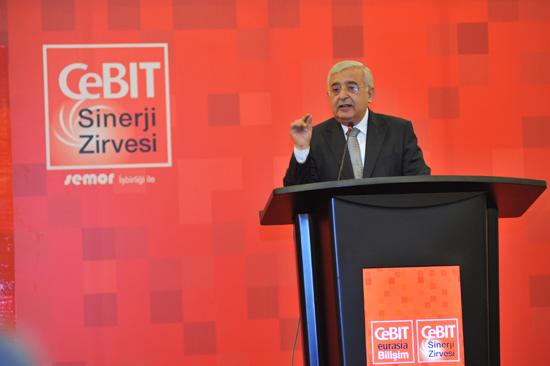 Akıllı Kentler Platformu(AKOS) Başkanı Şekip Karakaya