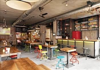 DÜKKAN BURGER
Yeni şubeler açıyor
Dükkan Burger, ilk şubesini 2009da İstanbul Bebekte açtı. Şubeleşme konusunda atak davranan şirket, kısa sürede restoran sayısını 7ye çıkarmayı başardı. Kemerburgaz ve Leventte 2 yeni şube açılmak üzere. 2010da açılacak yeni şubelerde franchise taleplerine öncelik verilecek. Yeni şubeler için Türkiye genelinden gelecek franchise talepleri değerlendiriliyor. Yatırım maliyetleri bölge potansiyeline göre değişiyor. Ancak bir Dükkan Burger şubesinin yatırım tutarı ortalama 100 bin dolar civarında. Dükkan Burger mönüsünde 7 çeşit hamburger bulunuyor.
Telefon: 0212 257 58 58
Web: www.dukkanburger.com