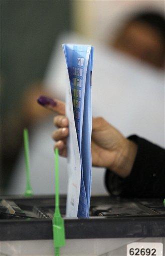 Irak geleceğini oyluyor