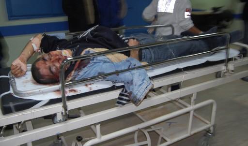Hatay Kırıkhan'da asker adaylarını taşıyan minibüs kamyonla çarpıştı. Feci kazada 3'ü asker adayı 4 kişi öldü, çoğu ağır 10 yaralı var.