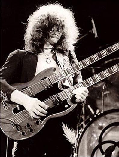 <p><br>
İngiliz rock grubu Led Zeppelin'in kurucularından Jimmy Page listede 3. sırayı aldı. 3) Jimmy Page