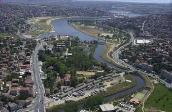 <p><strong><span style="color: #ff0000;">Ey&uuml;p<br /></span></strong><strong><span style="color: #ff0000;"><br /></span></strong>100 m2 ev:&nbsp;133&nbsp;bin TL</p>