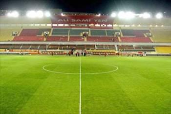 Ali Sami Yen, sadece Galatasaray' ın değil Türk sporunun en seçkin kişiliklerinden biriydi. Onun açtığı yoldan pek çok sporcu, teknik adam ve yönetici yetişti. Bunlar sadece Galatasaray' a değil Türk sporuna da büyük hizmetler verdiler. Atletizm, basketbol, voleybol gibi öteki spor dallarında da Galatasaray' lılar sadece öncü olmakla kalmadılar, sporcu, teknik adam ve yönetici olarak da bu sporların ülkemizdeki gelişiminde çok önemli roller oynadılar.