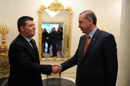 TOPLANTIYA KANAL 7 TELEVIZYONU ANKARA TEMSILCISI MEHMET ACET DE KATILDI.