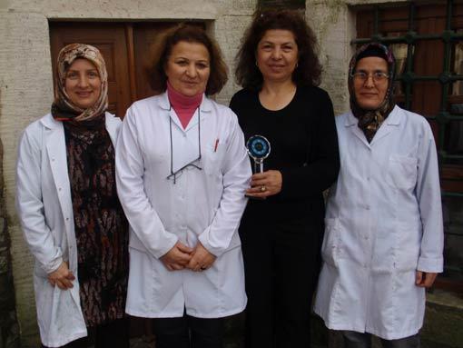 Eyüp Belediyesi Caferpaşa Kültür Merkezi'nde 3 yıldır Eyüp oyuncakları yapım kursları düzenliyor.