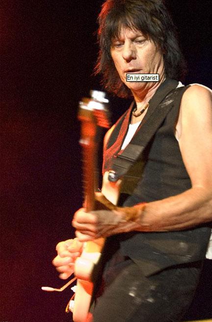 <p><br>
İngiliz rock gitaristi Jeff Beck listede 5. sırayı aldı. 5) Jeff Beck