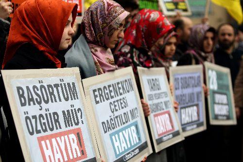 Taksimde 28 Şubat protestosu