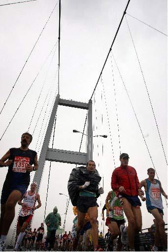 30. Kıtalararası Avrasya Maratonu renkli görüntülere sahne oldu