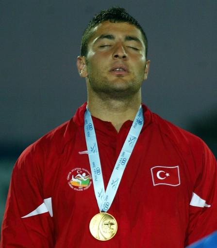 16. Akdeniz Oyunları'nda atletizmde erkekler cirit atmada Fatih Avan altın madalya kazandı.