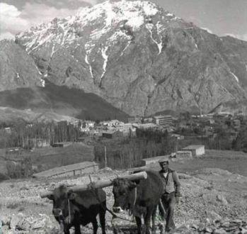 <p><span style="text-decoration: underline;"><span style="color: #ff0000;"><strong>HAKKARİ</strong></span></span></p>