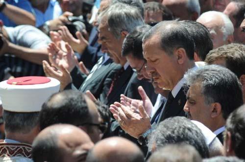Hasan Doğan için Fatih Camii'nde cenaze namazı kılındı