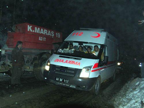 BBP lideri Yazıcıoğlu'nu taşırken düşen hekikoptere ulaşma çabaları aralıksız sürüyor. Helikopter için adeta bir ordu seferber edildi
