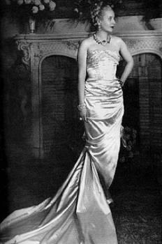 Eva Peron

 "Benim için ağlama Arjantin."