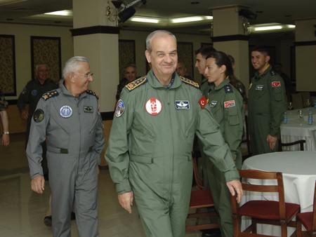Orgeneral İlker Başbuğ'un Güneydoğu ziyareti