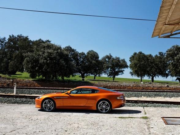 2012 Aston Martin Virage