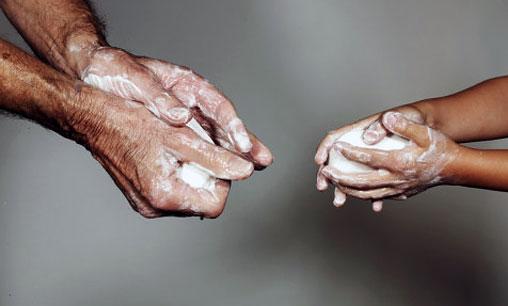 <strong>Mikrobiyofobi:</strong> Mikrop korkusu <br />