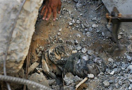 İsrail BM'nin okulunu vurdu: 40 ölü