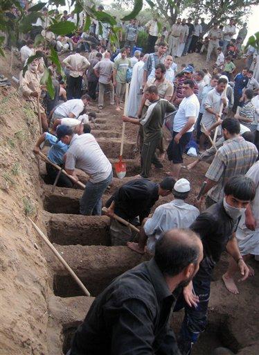Irak'ın Kerkük kentinin Tazehurmatu kasabasında Türkmenlere yönelik düzenlenen bu yılın en kanlı saldırısında 100'e yakın Türkmen öldü bir o kadarı da yaralandı