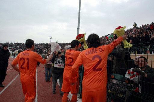Sivasspor ile Galatasaray arasında oynanan Türkiye Kupası çeyrek final rövanş maçında tur atlayan takımı penaltı atışları belirledi.