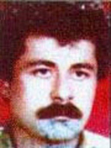 Halit Güngen: 2000´e doğru dergisinin Diyarbakır bürosu kimliği belirsiz kişilerce saldırıya uğradı. Saldırganlar gazeteci Halit Güngen´i öldürerek büroya Molotof kokteyli attılar. Ağır yaralı olarak Diyarbakır Devlet Hastanesi´ne kaldırılan Güngen, 18 Şubat 1992 tarihinde kurtarılamayarak 21 yaşında hayatını kaybetti.
