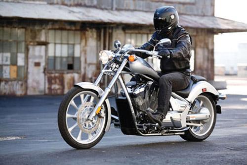 Honda'dan yeni Chopper
