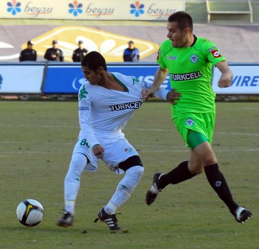 Trabzonspor liderliği korudu