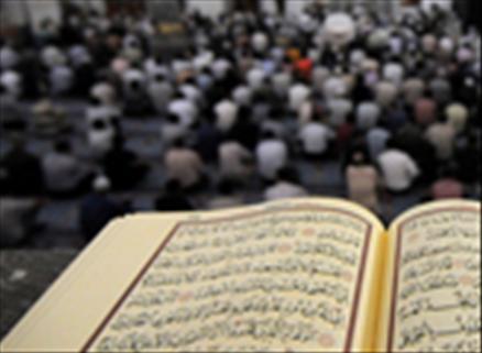 İslam âlemi, on bir ayın sultanı Ramazan'ı müjdeleyen Berat Kandili'ni idrak etti. Af ve mağfiret kapılarının sonuna kadar açıldığı gecede günahlardan arınmak isteyen binlerce inanan camilere koştu.