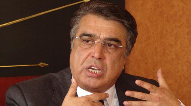 Nezir Büyükcengiz: Konya Belediyeler Birliği Başkanlığı yaptıktan sonar 20 ve 22. dönem CHP Konya milletvekilliliği yaptı. 3 Ocak 2007 günü Konya'nın Güneysınır ilçesi yakınlarındaki kazada yaşamını yitirdi.