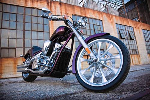 Honda'dan yeni Chopper