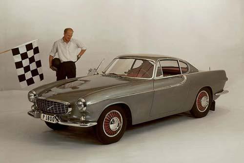 Volvo P1800 modern çağa ayak uydurdu