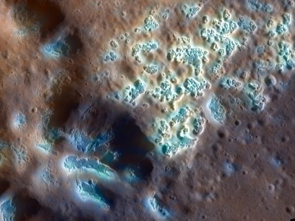 CİVALI OYUK (Fotoğraf: NASA/Johns Hopkins APL/Carnegie Institution of Washington)