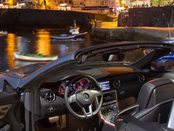 2012 Mercedes-Benz SLK350
