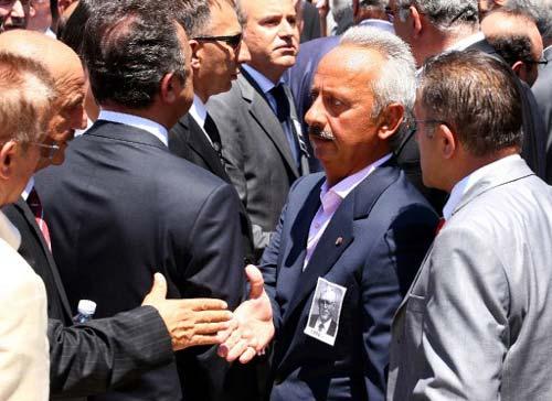 Haluk Ulusoy, Hasan Doğan için Fatih Camii'nde düzenlenen cenaze törenine katıldı