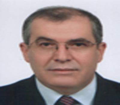 İTOnun işlevini anlatan kitapçık dağıtılsın<br><br>
<strong> MEHMET TÜRKER / MALİ MÜŞAVİRLER MESLEK KOMİTESİ: </strong>Odanın ne tür hizmetler verdiğini çoğu kişi bilmiyor. Şirket kuruluşu sırasında Odanın işlevini anlatan bir kitapçık verilebilir. Bu kitapçığın Odanın web sayfasına konulmasını da talep ediyorum. Ticaret Sicil Memurluğumuz gerçekten çok iyi çalışıyor. Eleman yetersizliği varsa, acilen giderilmesini öneriyorum. Fire oranları çok eskiden kalma değerler. Teknolojiler değişti, sarfiyatlar arttı, belki azaldı. Bunun yenilenmesi için nasıl bir çözüm yolu aramamız lazım? Yeni Türk Ticaret Kanunu 1 Temmuz 2012den itibaren yürürlüğe girecek. 1530uncu madde, pek çok şirketin şu an yaptığı sözleşmeleri dahi değiştirecek bir madde. Bu maddenin çıkışı, AB talepleri doğrultusunda olmuştur. Dolayısıyla bu konuda meslek komiteleri, gerekirse uzmanlar ve hukukçularla beraber güzel bir çalışma yapılması ve bunun çok iyi yorumlanıp üyelerimize duyurulması gerekecek. Bunların web sayfasına da konulması lazım.