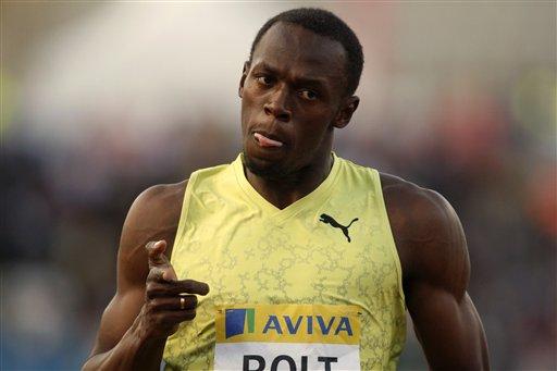 Londra Grand Prix'inde gözler 100 metre finalindeydi. Jamaikalı atlet Usain Bolt ile eski rekortmen Asafa Powell karşı karşıya geldi. Yeni rekor çıkmadı ama Bolt rahat kazandı.